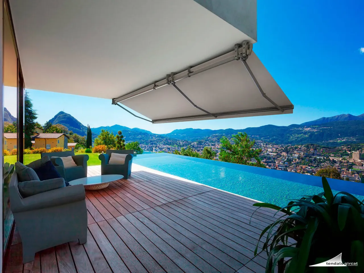 Monobloc awning installation
